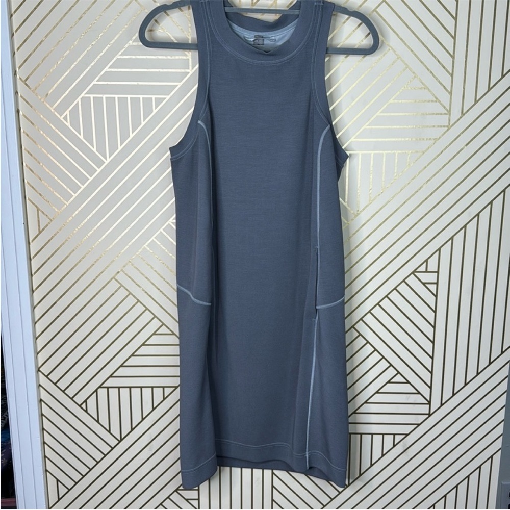 844 CUSTOM Lululemon $128 Softstreme Back In Action Dress Sz 8 Heather Grey